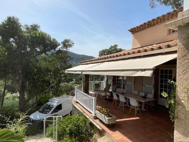 Les Citronniers - Splendide Vue Mer Acces Plage A Pieds A 5 Minutes Cavalaire-sur-Mer Exterior foto